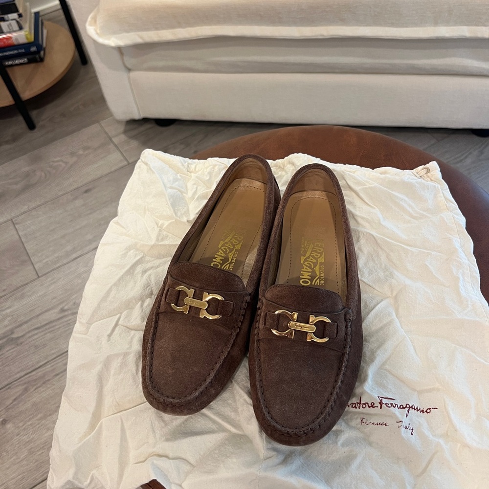 Salvatore Ferragamo Chocolate Brown Loafers with Gold Accents size 7 womens